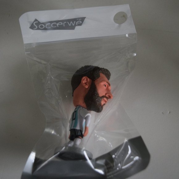 NEW IN BAG Lionel Messi Argentina 2.5inch Height Mini Resin Doll Figurine - Picture 4 of 4